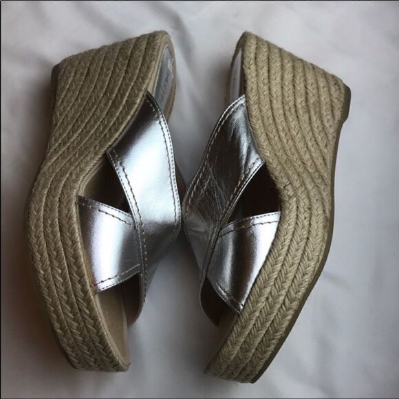 Casteller silver wedge leather mules.  NEW - Picture 6 of 8